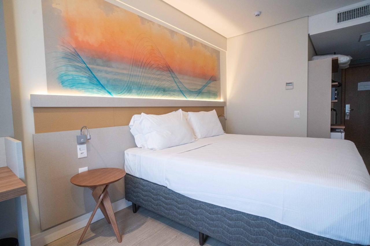 Standard PwD Disability Access 1 Queen Bed