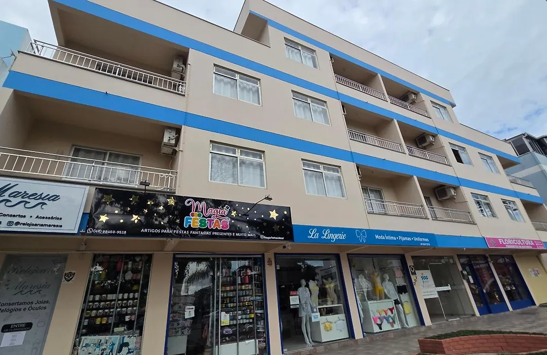 Petit Praia Hotel-1